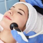 Exploring Natural Anti-Aging Techniques With A Specialist